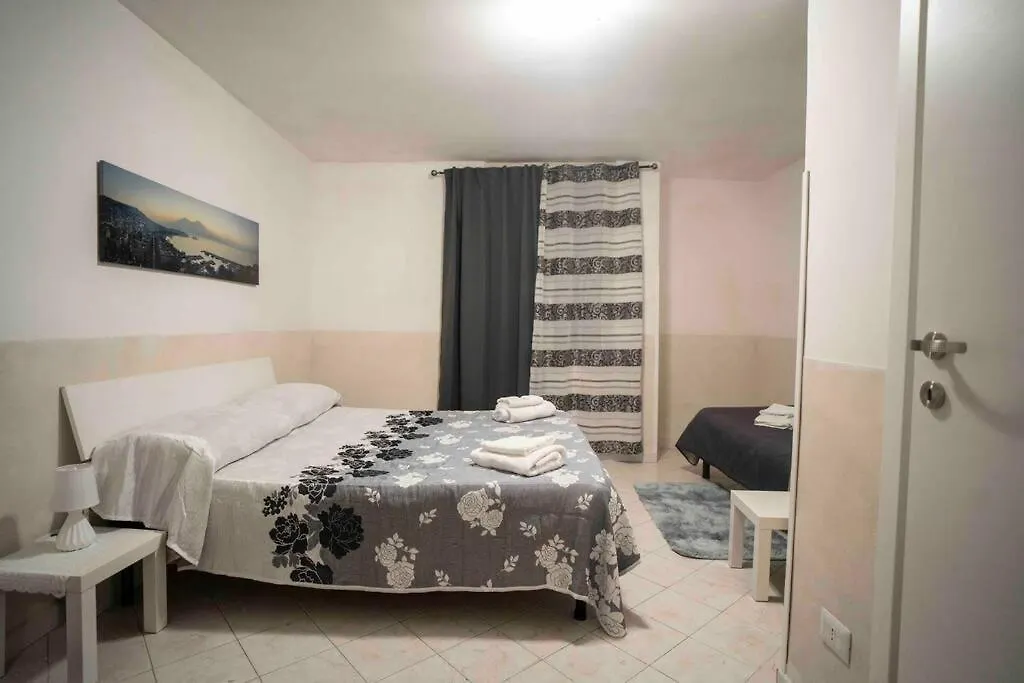 Vila Casa Elena - Casa Vacanze Napoli Centro Neapol