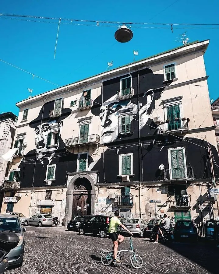 Casa Elena - Casa Vacanze Napoli Centro Villa Italy